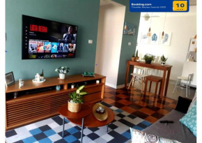 APARTAMENTO PRAIA GRANDE-CANTO DO FORTE- 2 QUADRAS DA PRAIA WI-FI,NETFLIX e ESTACIONAMENTO